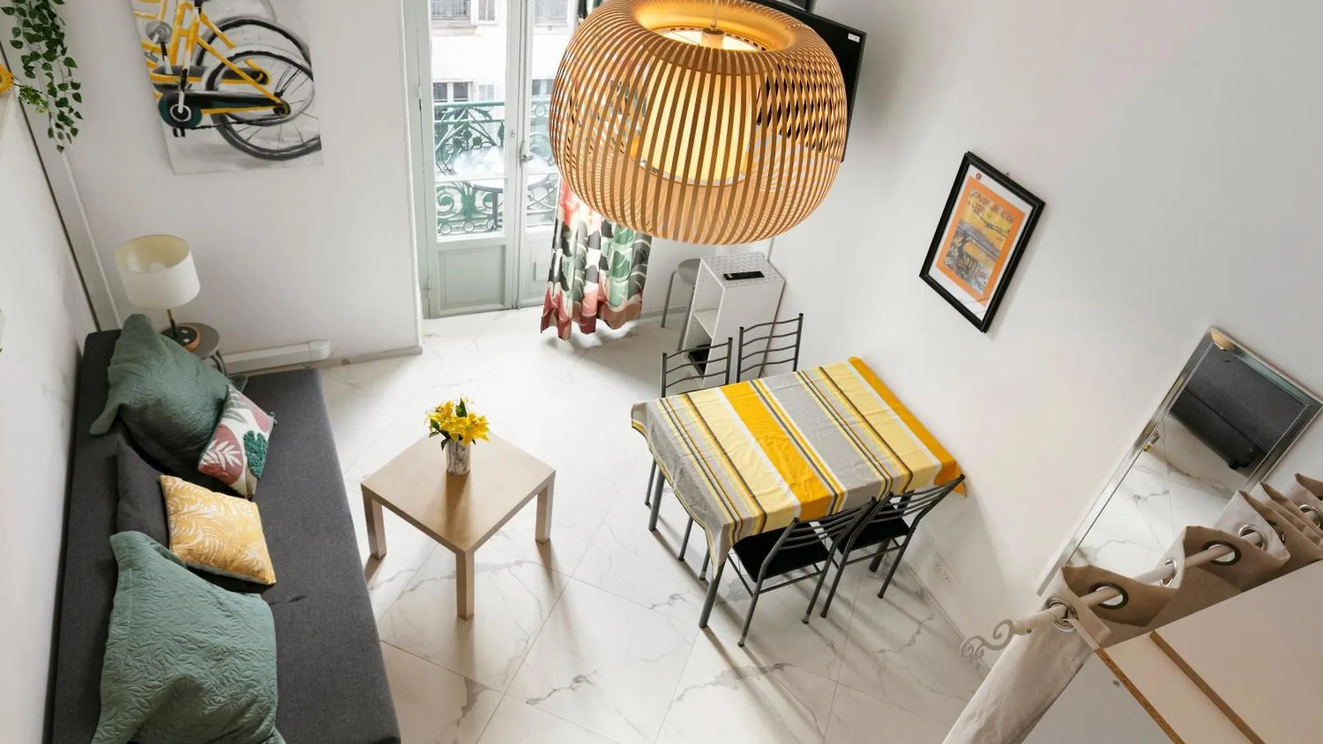 Appart hôtel Studio Jaune Fshh Nice